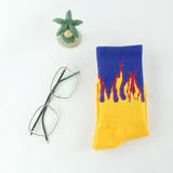 2019 fashion hip hop unisex flame pattern socks street fashion skateboard cool cotton socks Harajuku style retro men socks